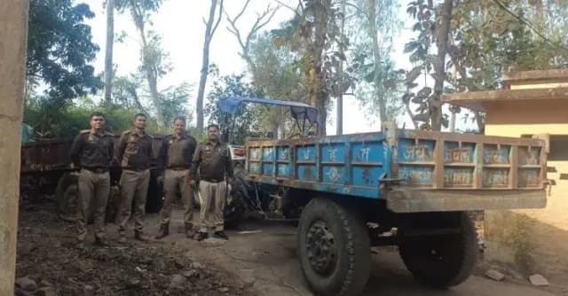 Sonbhadra News: कनहर और मालिया नदी के किनारे जारी अवैध बालू खनन पर कसा शिकंजा, एक ट्रैक्टर जब्त