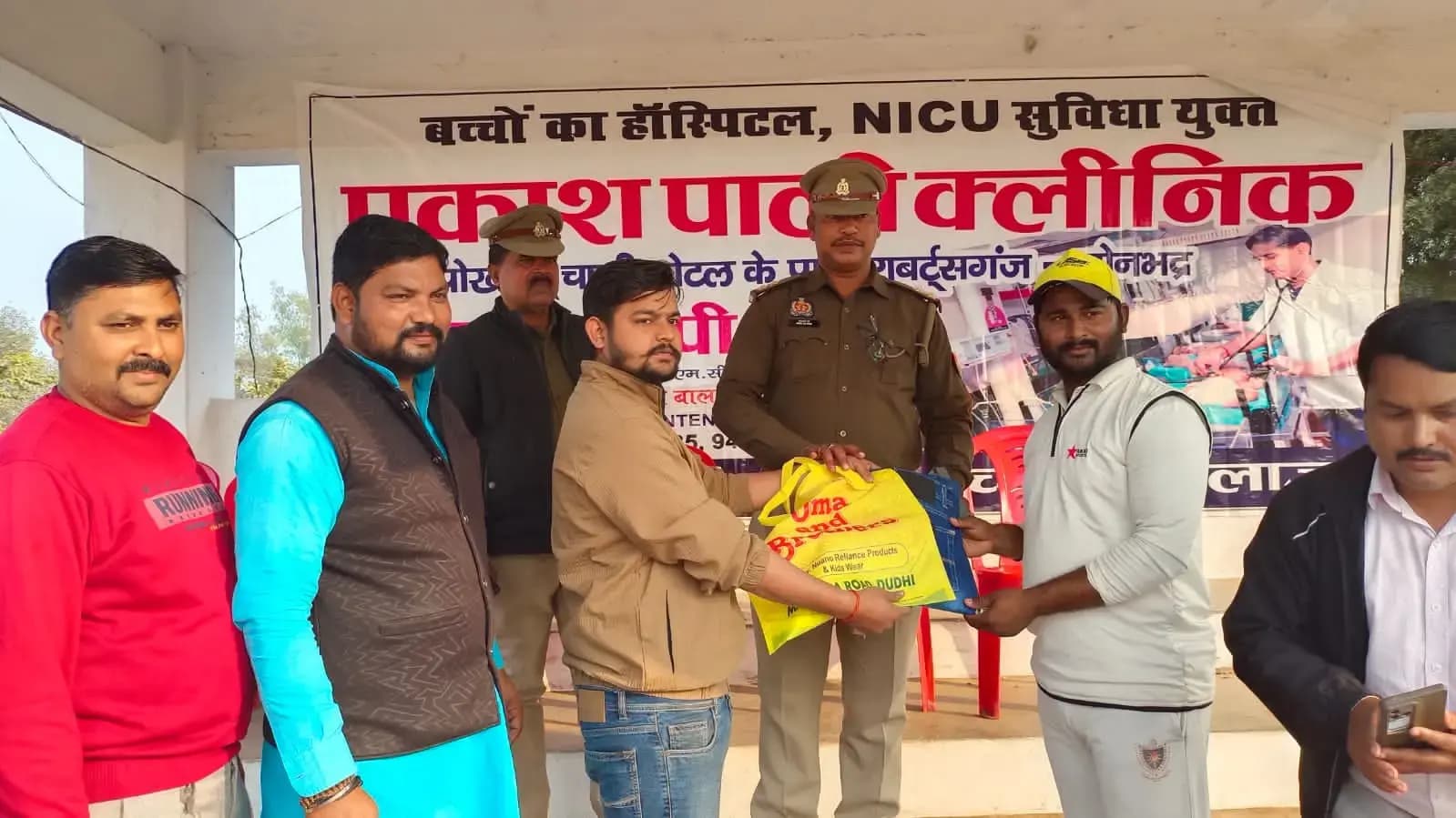 अरमान की घातक गेंदबाजी से पंडित दीनदयाल नगर ने प्रकाश पाली रावर्ट्सगंज क्रिकेट टीम को 6 विकेट से पराजित किया।