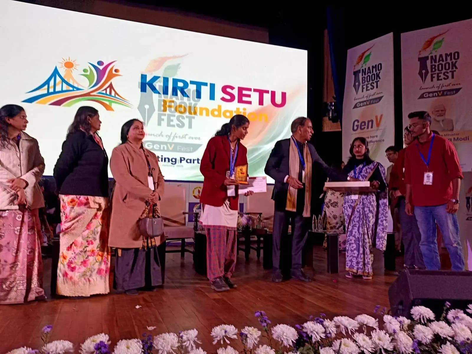 विकसित भारत अभियान के अंतर्गत ‘बच्चों की बात मोदी जी के साथ’ में सोनभद्र की श्रेया तिवारी का राष्ट्रीय चयन, दिल्ली में हुआ सम्मान