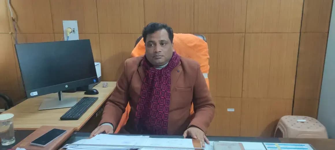 दिलीप कुमार बने उत्तर प्रदेश अभियंता संघ सोनभद्र के जिलाध्यक्ष।