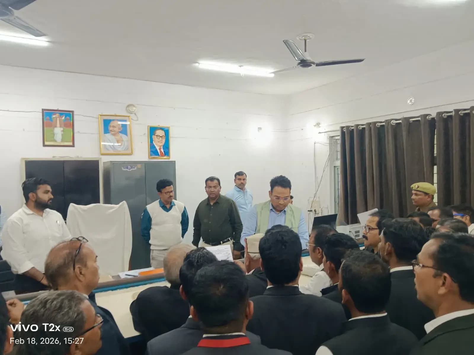 दुद्धी में अपर आयुक्त का दौरा: बार एसोसिएशन ने सौंपा 6 सूत्रीय मांग पत्र, सर्वे प्रक्रिया में गड़बड़ी व भूमि विवाद उठे प्रमुख मुद्दे.