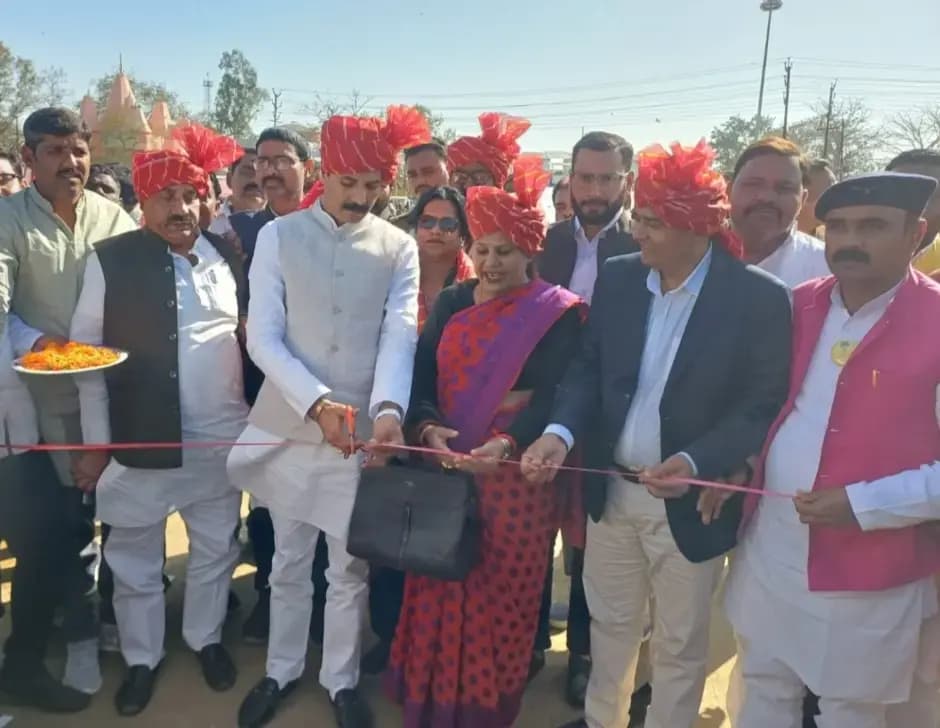 एमएलसी ने सोन कप क्रिकेट टूर्नामेंट का किया भव्य शुभारंभ