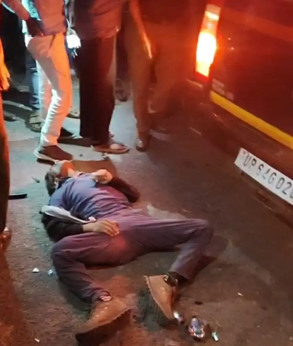 आमने सामने बाइक में टक्कर, बाइक सवार एक युवक की मौत, दो गंभीर