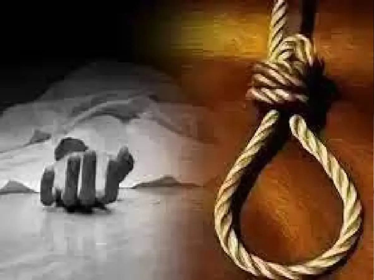Sonbhadra crime: युवती ने दुपट्टे के सहारे फांसी लगाकर की आत्महत्या