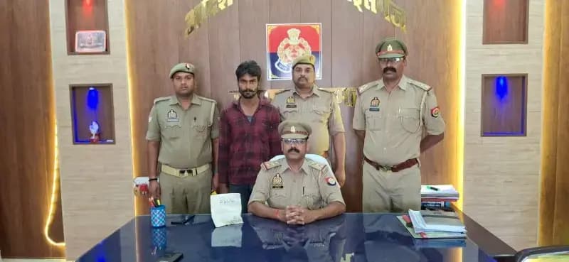 22 लाख की हेरोइन के साथ अभियुक्त गिरफ्तार, रॉबर्ट्सगंज पुलिस की बड़ी कार्रवाई।
