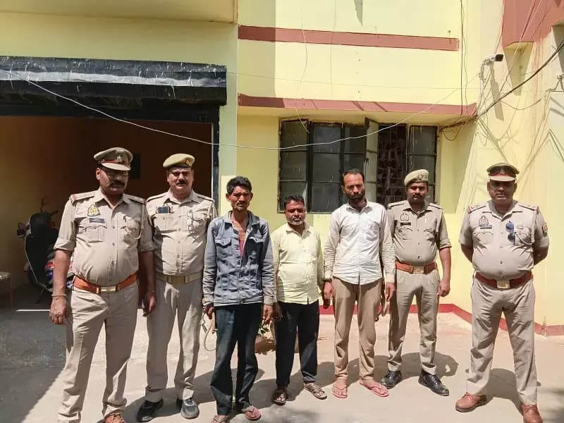अंतर्राज्यीय गोवंश तस्करी गिरोह का विण्ढमगंज पुलिस ने किया खुलासा, तीन गिरफ्तार, 19 गोवंश बरामद।