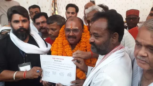 रेणुकूट व्यापार मंडल चुनाव में बृज किशोर गुप्ता का बजा डंका, बधाई देने वालों का लगा तांता।