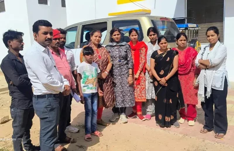 चाइल्ड हेल्पलाइन की टीम के अथक प्रयास,गुमशुदा बच्चे को परिवार से मिलाया 