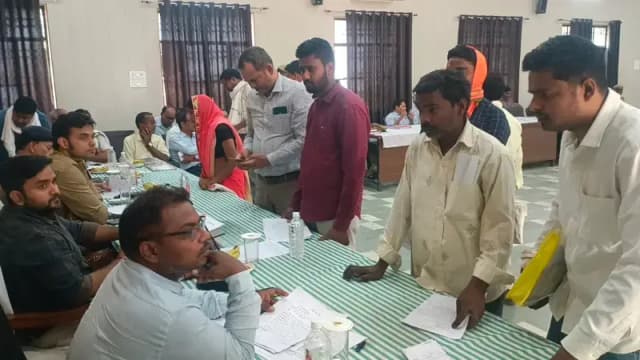 संपूर्ण समाधान दिवस पर 31 शिकायतों में मात्र 1 का मौके पर निस्तारण