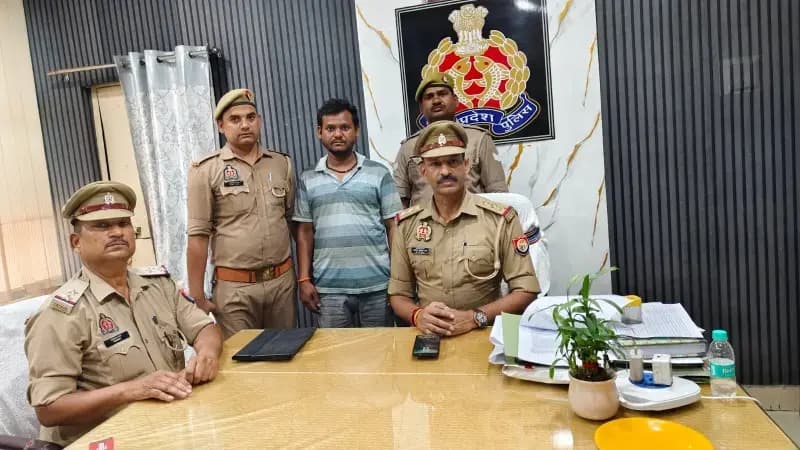 Sonbhadra News : अनपरा पुलिस की सख्त कार्रवाई: पॉक्सो एक्ट का वांछित अभियुक्त गिरफ्तार