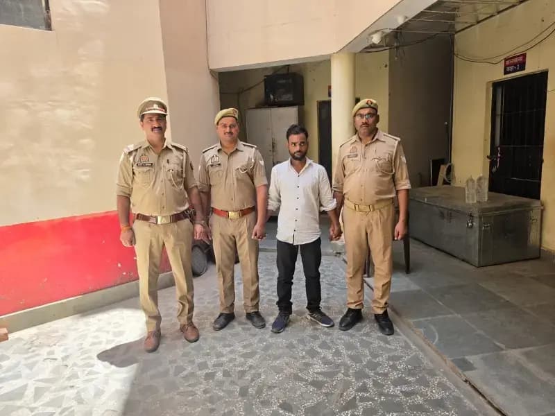 रॉबर्ट्सगंज पुलिस की कार्रवाई : बलात्कार व एससी/एसटी एक्ट सहित गंभीर अपराध में वांछित अभियुक्त गिरफ्तार.