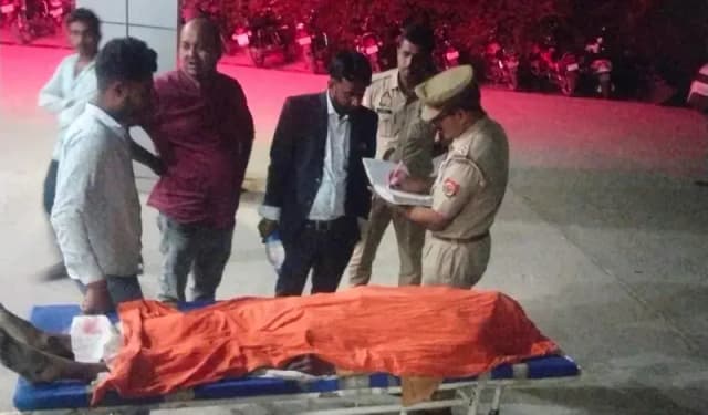 भतीजे के बारात में शामिल होने जा रहे चाचा की सड़क दुर्घटना में मौत, खुशियां बदली मातम में 