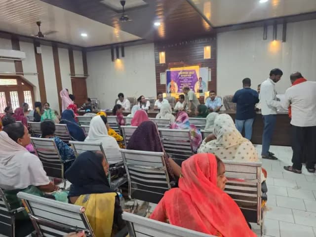 स्वजनगणना की हुई शुरुआत, महिलाओं को दिया गया प्रशिक्षण