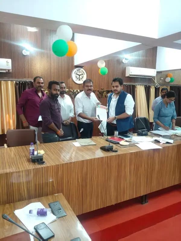 उद्योग बंधु बैठक में उठे बैंकिंग, सड़क सुरक्षा और परिवहन व्यवस्था के मुद्दे