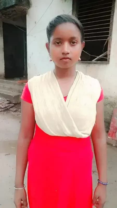 सामूहिक विवाह योजना मे नाम न जुड़ने से.युवती ने की शिकायत,हुई नाराज