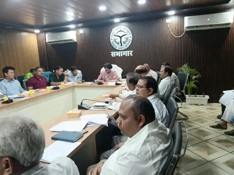 उद्योग बंधु की बैठक में गूंजे शिक्षा और प्रदूषण के मुद्दे, व्यापारियों ने की पारदर्शिता व पर्यावरण सुरक्षा की मांग