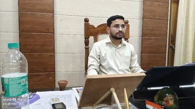 नवागत बीडीओ ने म्योरपुर में संभाला कार्यभार