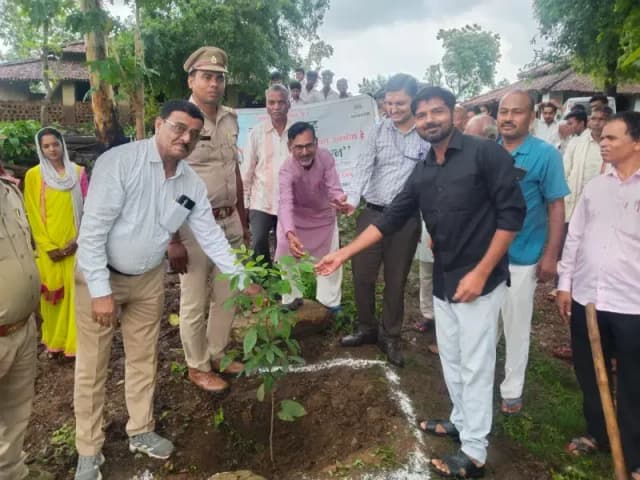 भूजल संरक्षण का लिया सामूहिक संकल्प, जल बचाने का दिया संदेश