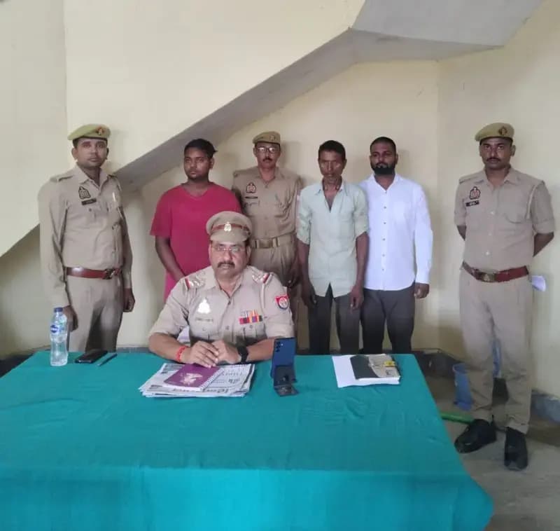 कोन पुलिस ने तीन वारंटी अभियुक्तों को किया गिरफ्तार