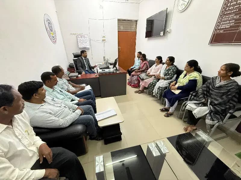 राष्ट्रीय लोक अदालत के व्यापक प्रचार-प्रसार पर दिया गया जोर, पीएलवी एवं अधिकार मित्रों को मिले महत्वपूर्ण निर्देश