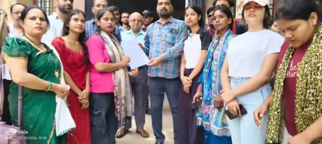 जिला अस्पताल लोढ़ी की स्वास्थ्य सेवाओं में सुधार की मांग, सीएमओ को सौंपा ज्ञापन
