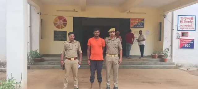 घोरावल पुलिस ने गंभीर धाराओं के वांछित आरोपी को दबोचा