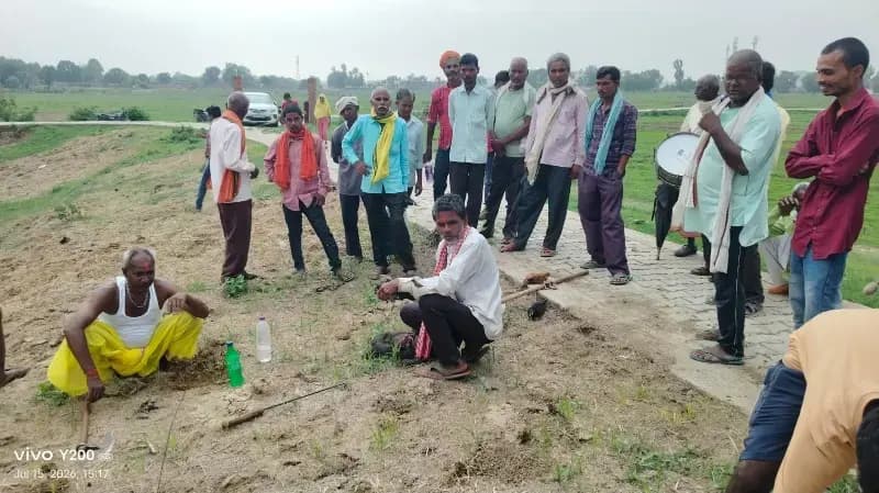इंद्रदेव की मेहरबानी, झमाझम बारिश से गदगद हुए किसान, खेतों में धान रोपाई की रौनक

