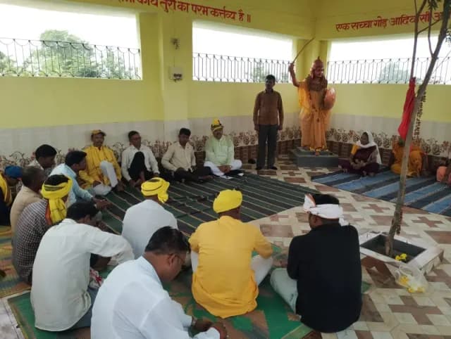 आगामी विश्व आदिवासी दिवस को लेकर संगोष्ठी का आयोजन
