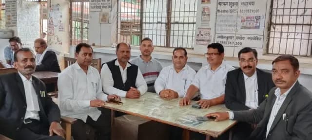 सोनभद्र : भारतीय विधिक सहायता एसोसिएशन की संगोष्ठी में राष्ट्रीय तिरंगे के सम्मान एवं संवैधानिक मूल्यों पर हुआ मंथन