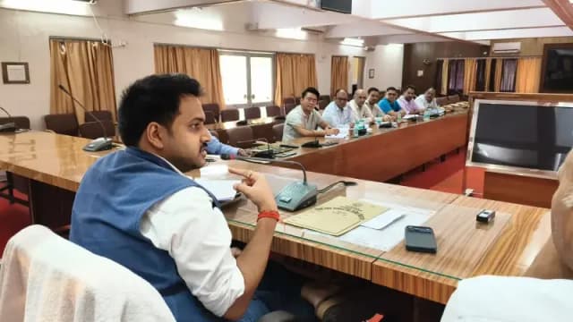 सीएसआर कार्यों में तेजी लाएं पीएसपी कंपनियां, एक सप्ताह में दें विकास कार्यों की कार्ययोजना : जिलाधिकारी
