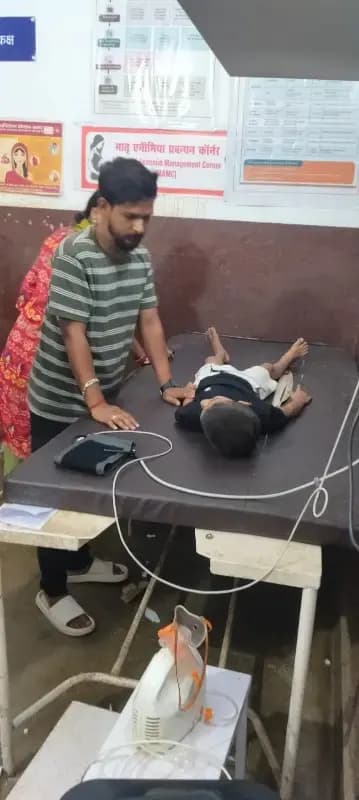 खेलते समय सांप ने 5 वर्षीय मासूम को काटा, सीएचसी दुद्धी में चल रहा उपचार