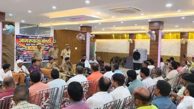 हादसे रोकने को पुलिस का एक्शन प्लान, होटल-ढाबों के बाहर नहीं खड़े होंगे भारी वाहन