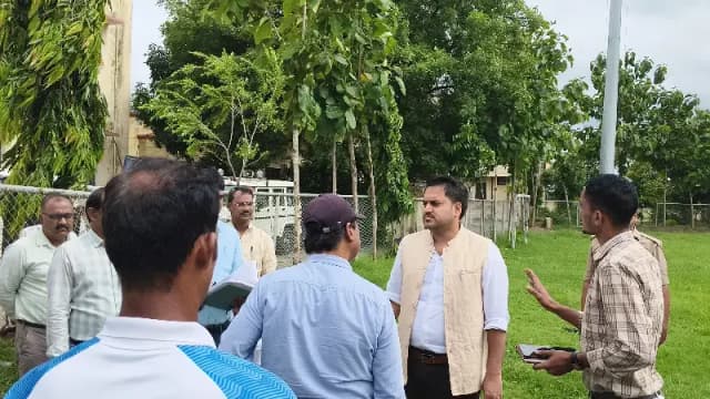 तियरा स्टेडियम को ‘संवारेगा’यूपीआरएनएसएस
जल्द शुरू होगा जीर्णोद्धार कार्य, योगी सरकार खर्च करेगी 6.73 करोड़ रुपये