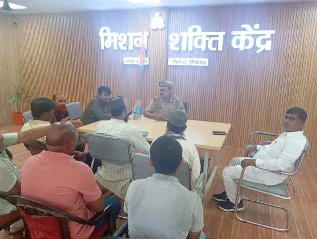 कृष्ण जन्माष्टमी एवं बारावफात को लेकर सोनभद्र पुलिस अलर्ट, सभी थानों में हुई पीस कमेटी की बैठकें