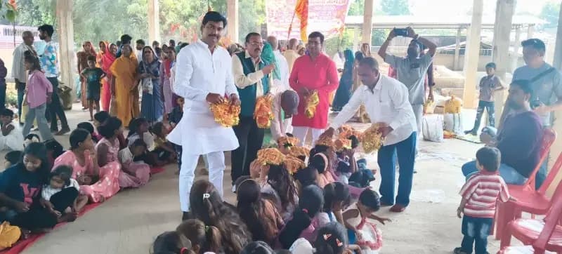 सहिजन कला चंद्रिका माता मंदिर परिसर में 201 कन्या पूजन समारोह का आयोजन