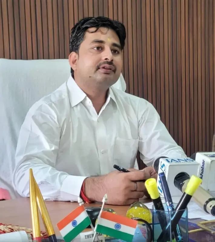 विधान परिषद चुनाव के चलते सोनभद्र में 23 अक्टूबर को कक्षा एक से कक्षा आठ तक के स्कूल बंद- बेसिक शिक्षा अधिकारी
