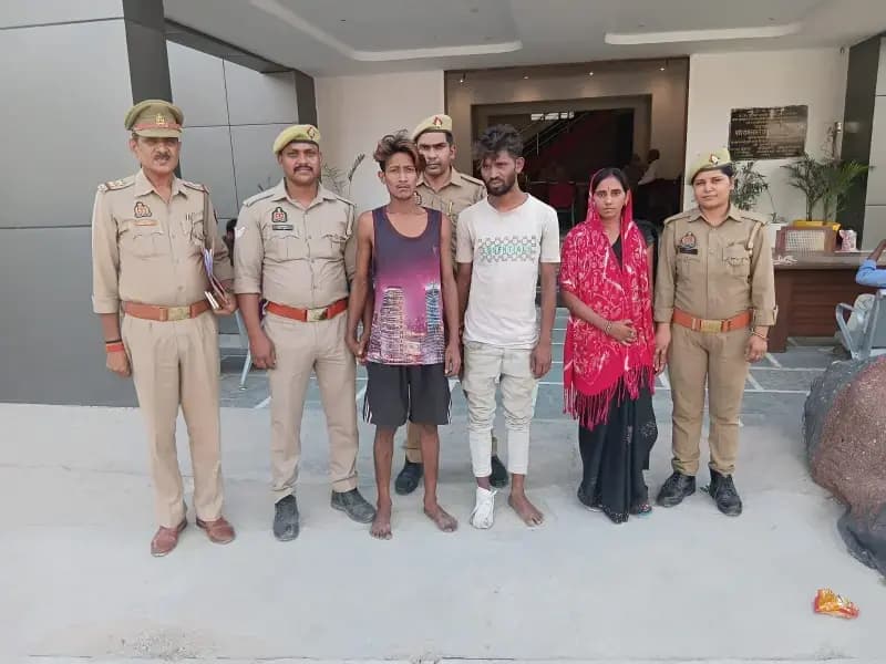 ऑटो में महिला यात्री का पर्स साफ करने वाले गिरोह का पर्दाफाश, एक महिला समेत तीन गिरफ्तार