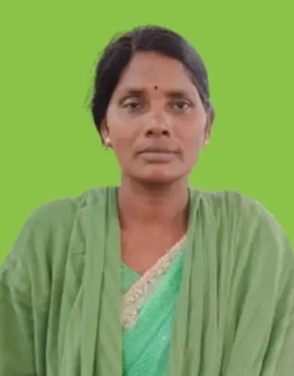 ढाई साल बाद भी नहीं हुई जमीन की फाटबंदी, पीड़ित महिला ने डीएम और बार एसोसिएशन से लगाई गुहार
