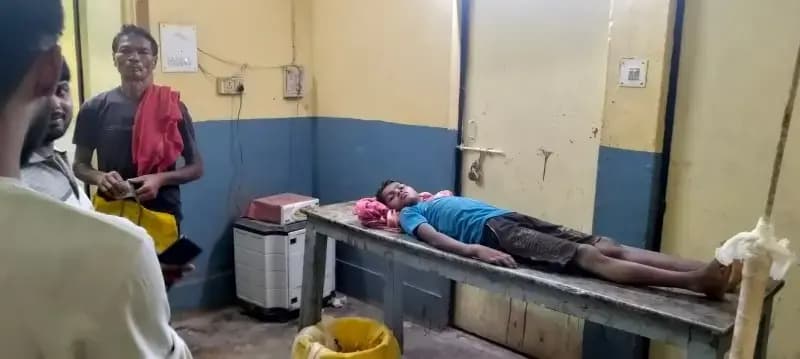 साइकिल पर स्टंट करना पड़ा भारी, 12 वर्षीय बालक के दोनों हाथ फ्रैक्चर, जिला अस्पताल रेफर