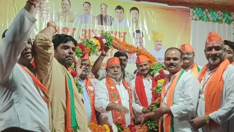 एक भारत श्रेष्ठ भारत द्वारा विकसित भारत के संकल्प को विश्व गुरु के रूप में स्थापित कर रहीं सरकार - हंसराज विश्वकर्मा