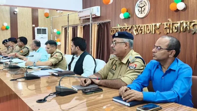 कांवड़ यात्रा की तैयारियों में कोई कमी न रहे, श्रद्धालुओं की सुरक्षा सर्वोच्च प्राथमिकता: डीएम