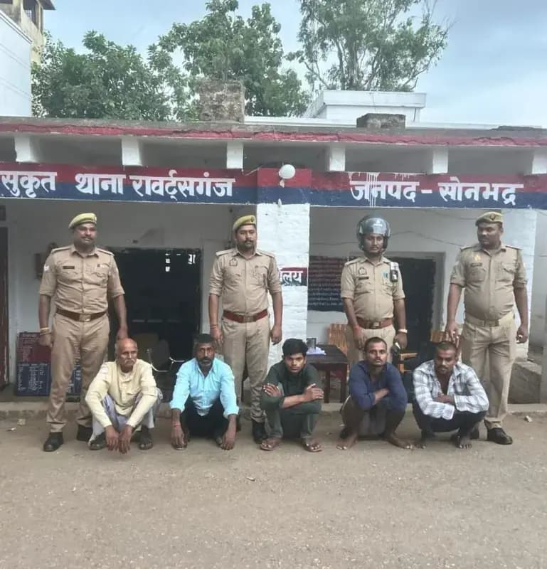 खेत में विवाद, अस्पताल में हमला; पुलिस ने 5 आरोपियों को किया गिरफ्तार