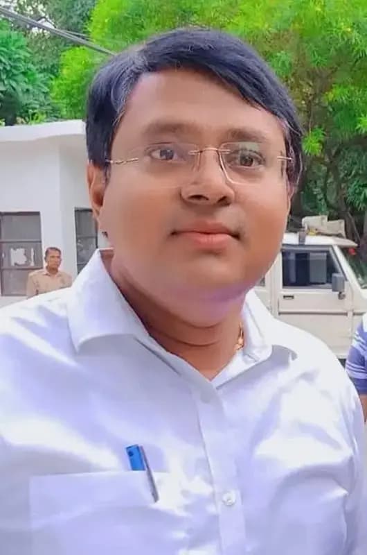 दुद्धी : रवि पासवान एसडीएम दुद्धी पद पर तैनात, उप-जिलाधिकारी (न्यायिक) अशोक कुमार गुप्ता की भी पोस्टिंग, जिलाधिकारी के निर्देश पर फैसला.