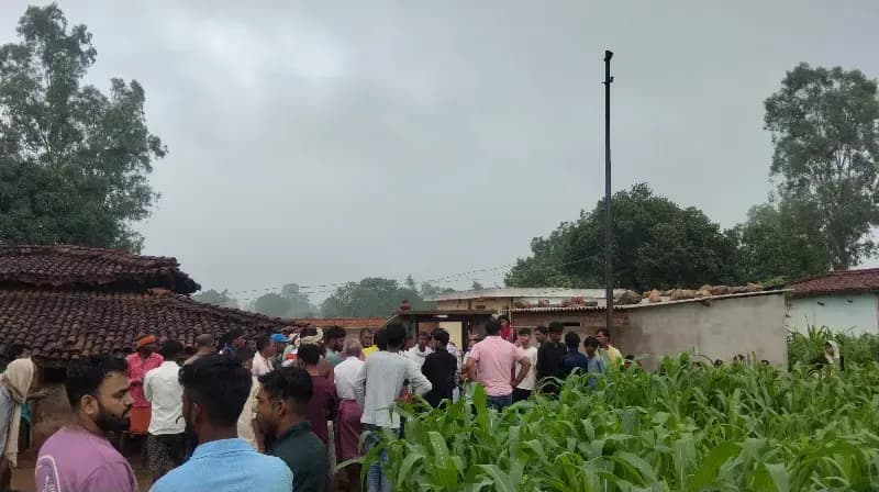 धनखोर के दीपक की संदिग्ध मौत, परिजनों ने जताई हत्या की आशंका, तीन दिन बाद शव पहुंचा घर।