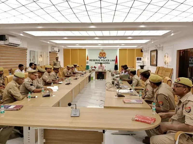 सीमावर्ती क्षेत्रों में सतर्कता बढ़ाने के निर्देश, नक्सल समन्वय गोष्ठी में बनी रणनीति