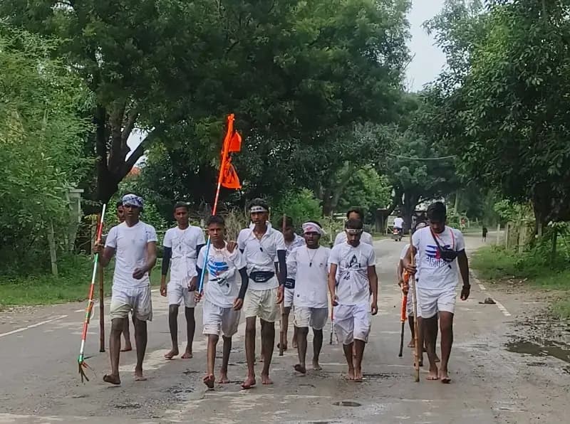 डाक बम चला शिव के धाम