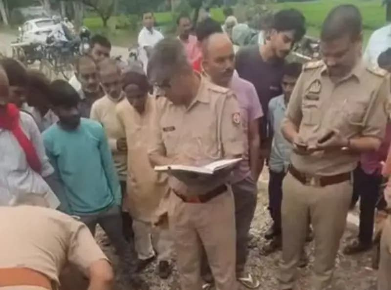 Crime news:पानी में मिला अज्ञात बुजुर्ग महिला का शव, पहचान में जुटी पुलिस