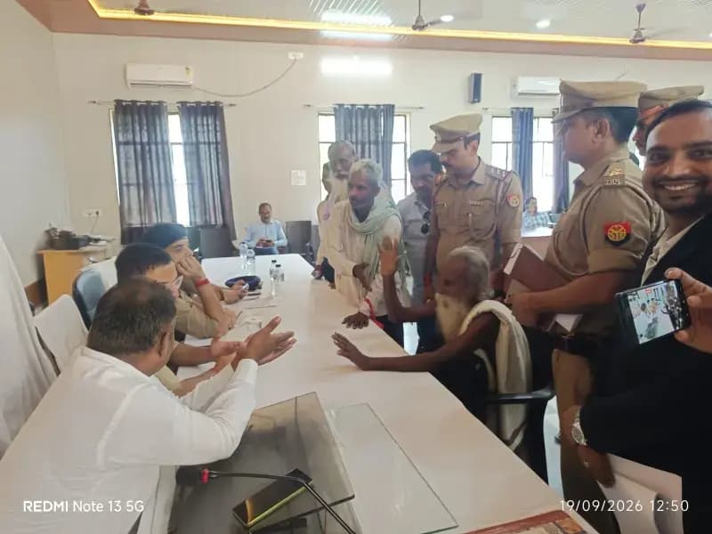 दुद्धी तहसील दिवस में तहसीलदार की अध्यक्षता में आए 71 मामले,पांच का निस्तारण