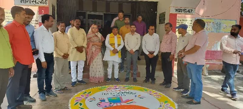 म्योरपुर सेवा संकल्प अभियान में गूंजा जागरूकता का संदेश, सेवा संकल्प अभियान के तहत विजेता छात्र-छात्राओं को किया सम्मानित