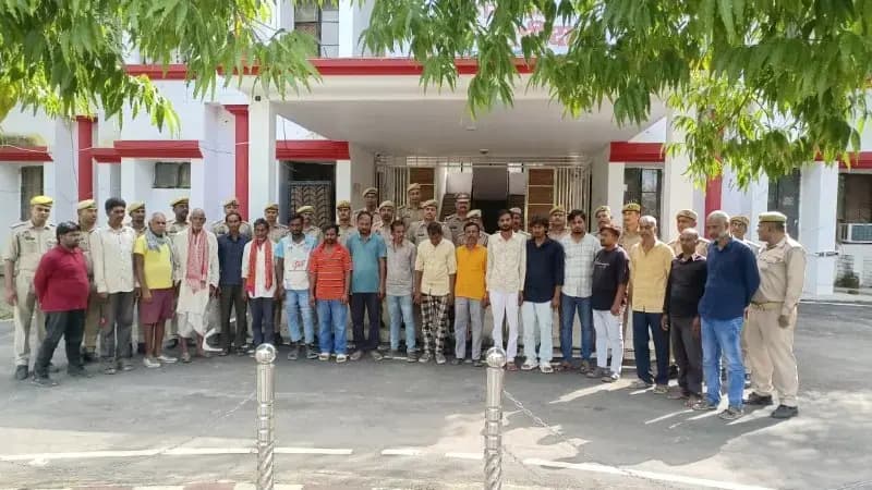 वारंटी एवं वांछितों पर सोनभद्र पुलिस का शिकंजा, 2 दिवसीय विशेष अभियान में 95 गिरफ्तार